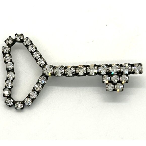 Vintage 1940s Broock Rhinestone Key To My Heart Pot Metal Brooch WWII Era - Picture 1 of 16